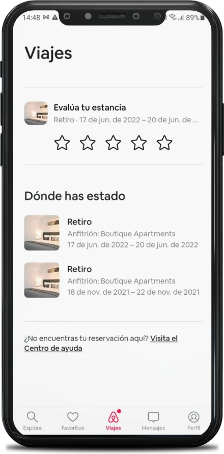 Airbnb: el listado de viajes, con la invitación a evaluar la estancia y el historial de estadías